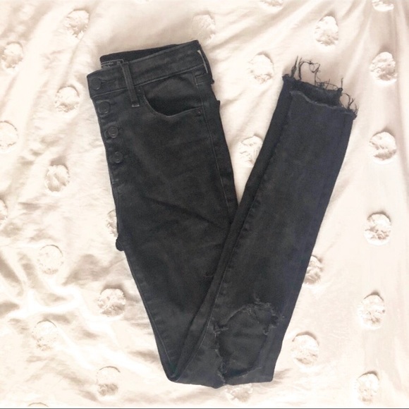 SOLD!!! Abercrombie and Fitch skinny jeans - Picture 2 of 8